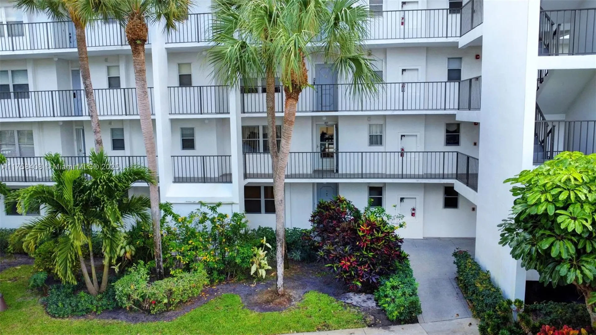 3597 Birdie Drive Lake Worth FL 33467