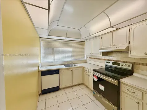 920 NE 199th Street Miami FL 33179
