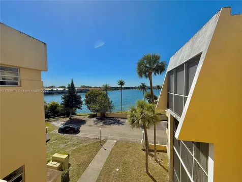 920 NE 199th Street Miami FL 33179