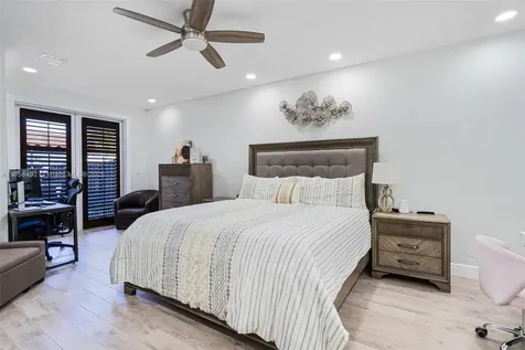 4041 SW 154th Court Miami FL 33185