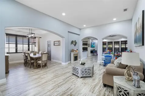 4041 SW 154th Court Miami FL 33185