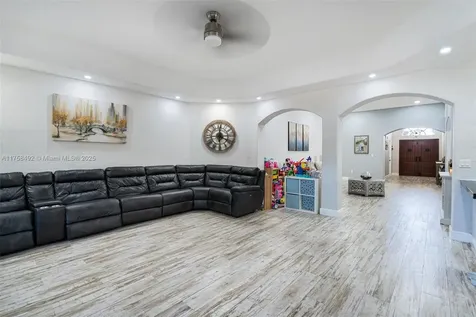 4041 SW 154th Court Miami FL 33185