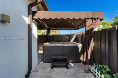 4041 SW 154th Court Miami FL 33185
