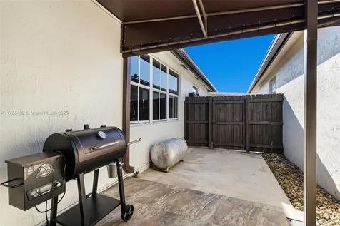 4041 SW 154th Court Miami FL 33185