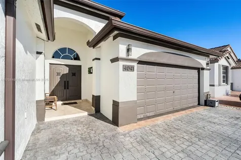 4041 SW 154th Court Miami FL 33185