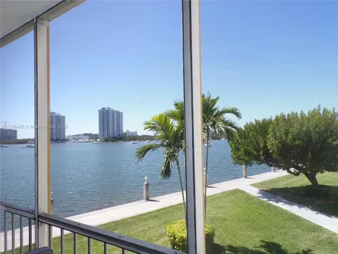 3000 Marcos Drive Aventura FL 33160