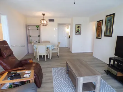 3000 Marcos Drive Aventura FL 33160