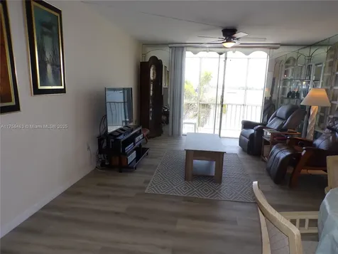 3000 Marcos Drive Aventura FL 33160