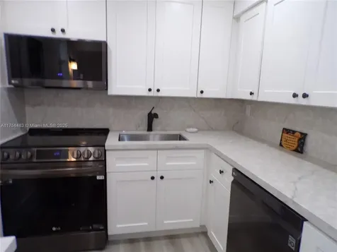 3000 Marcos Drive Aventura FL 33160