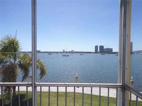 3000 Marcos Drive Aventura FL 33160