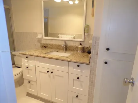 3000 Marcos Drive Aventura FL 33160
