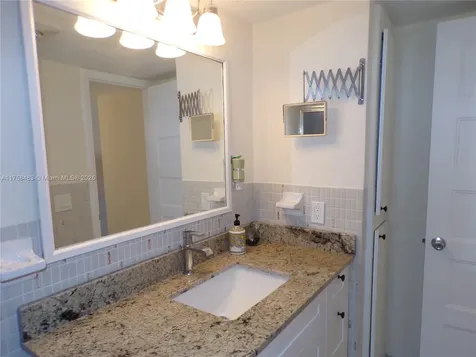 3000 Marcos Drive Aventura FL 33160