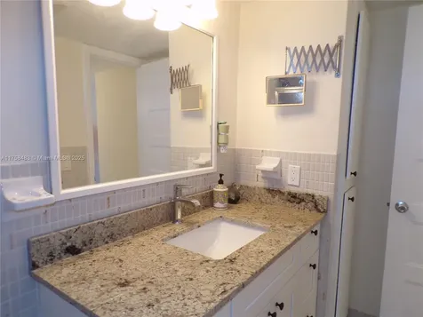 3000 Marcos Drive Aventura FL 33160