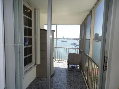 3000 Marcos Drive Aventura FL 33160