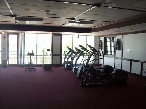 3000 Marcos Drive Aventura FL 33160
