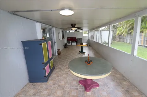 5250 SW 133rd Avenue Miami FL 33175