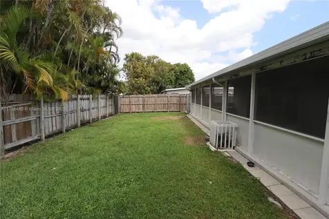 5250 SW 133rd Avenue Miami FL 33175