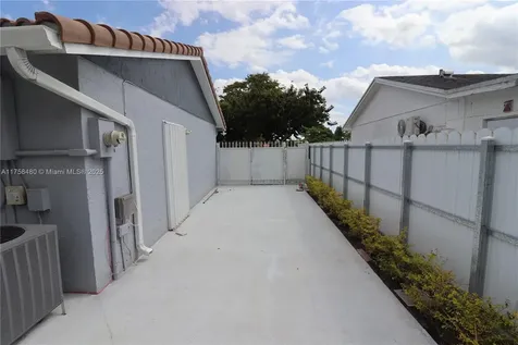 5250 SW 133rd Avenue Miami FL 33175