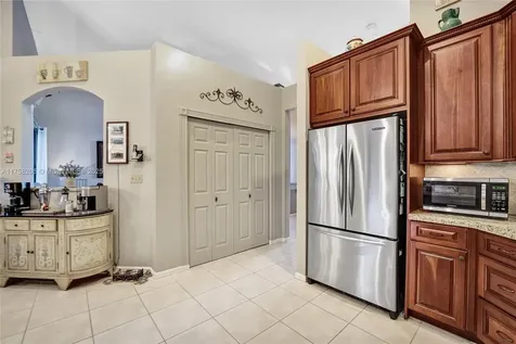 5044 NW 113th Avenue Coral Springs FL 33076