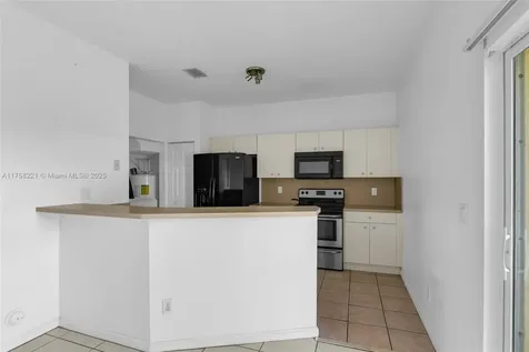 804 N Santa Catalina Circle North Lauderdale FL 33068