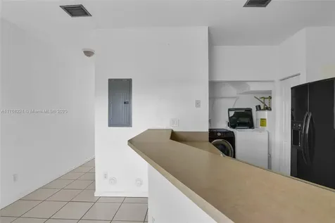 804 N Santa Catalina Circle North Lauderdale FL 33068