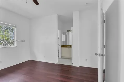 804 N Santa Catalina Circle North Lauderdale FL 33068