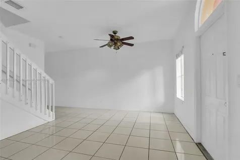 804 N Santa Catalina Circle North Lauderdale FL 33068