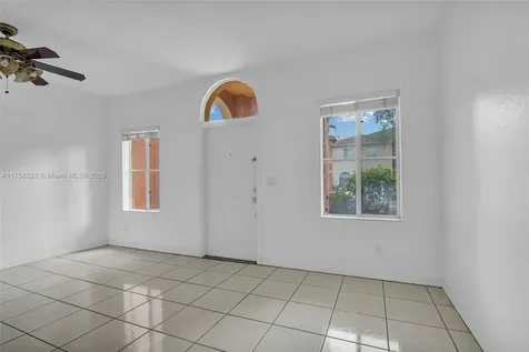 804 N Santa Catalina Circle North Lauderdale FL 33068