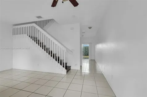 804 N Santa Catalina Circle North Lauderdale FL 33068