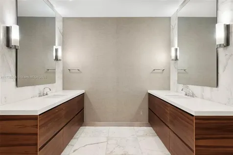 7233 Los Pinos Boulevard Coral Gables FL 33143