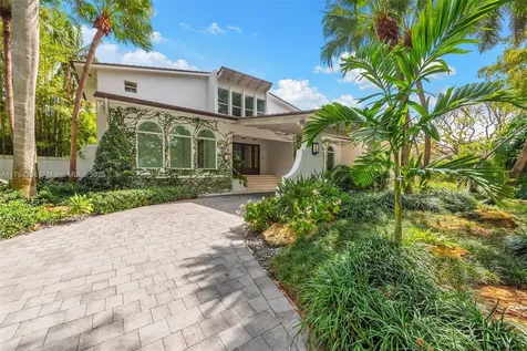 7233 Los Pinos Boulevard Coral Gables FL 33143