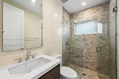 7233 Los Pinos Boulevard Coral Gables FL 33143
