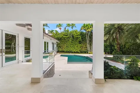 7233 Los Pinos Boulevard Coral Gables FL 33143