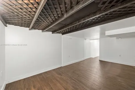 7233 Los Pinos Boulevard Coral Gables FL 33143