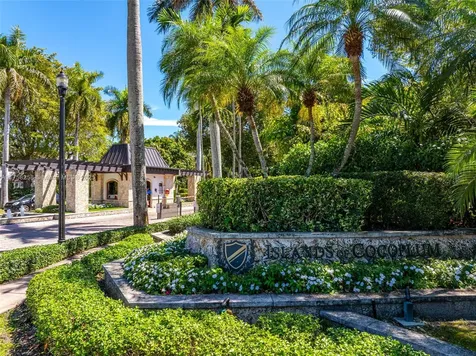 7233 Los Pinos Boulevard Coral Gables FL 33143