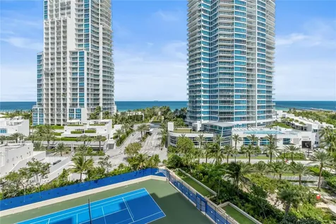 400 S Pointe Drive Miami Beach FL 33139