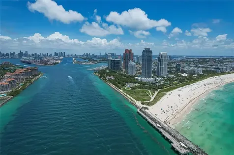 400 S Pointe Drive Miami Beach FL 33139