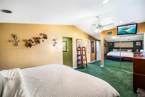 20700 Island Road Cutler Bay FL 33189