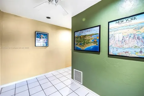20700 Island Road Cutler Bay FL 33189