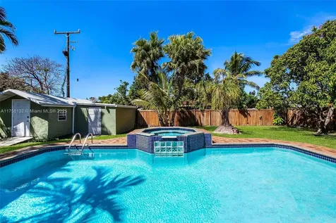 20700 Island Road Cutler Bay FL 33189