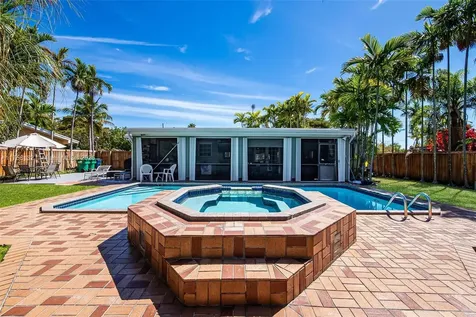 20700 Island Road Cutler Bay FL 33189