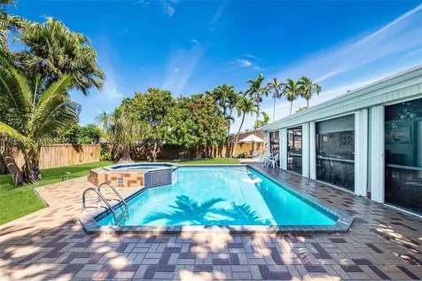 20700 Island Road Cutler Bay FL 33189