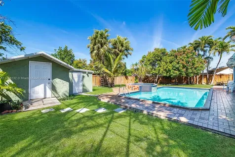 20700 Island Road Cutler Bay FL 33189