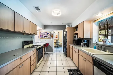 20700 Island Road Cutler Bay FL 33189