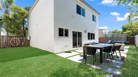 5212 NW 108th Place Doral FL 33178