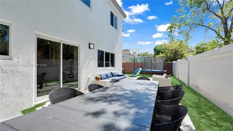 5212 NW 108th Place Doral FL 33178