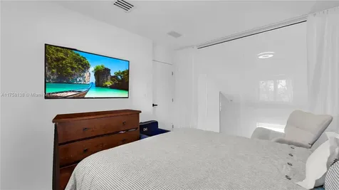 5212 NW 108th Place Doral FL 33178