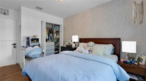 5212 NW 108th Place Doral FL 33178