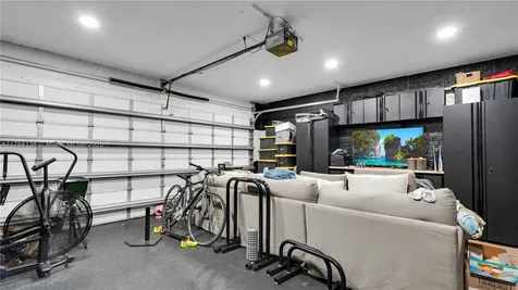 5212 NW 108th Place Doral FL 33178