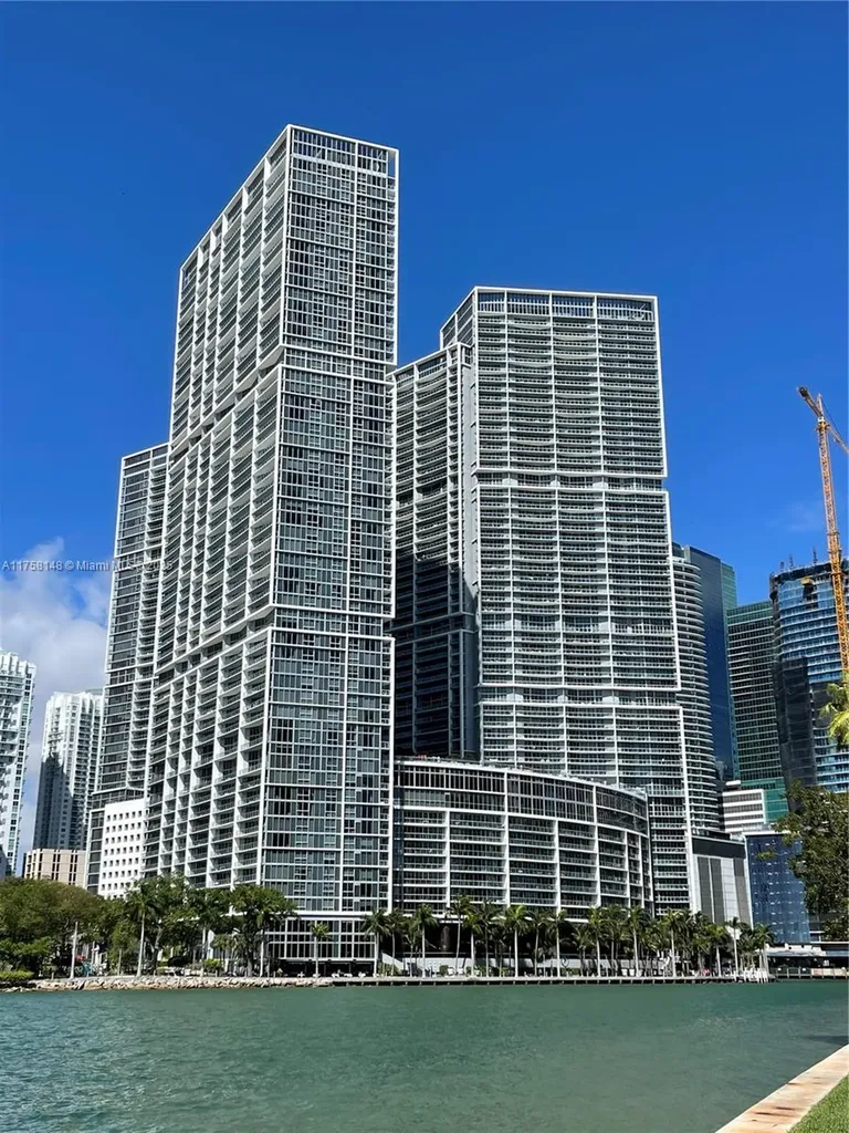 465 Brickell Avenue Miami FL 33131